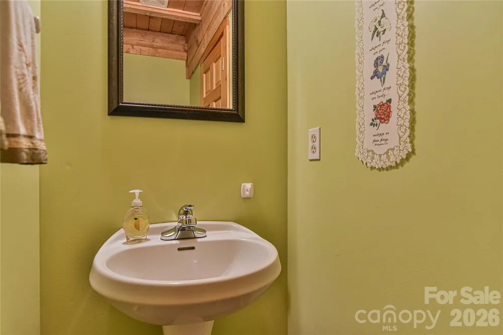 27 Winn Drive Leicester, NC 28748