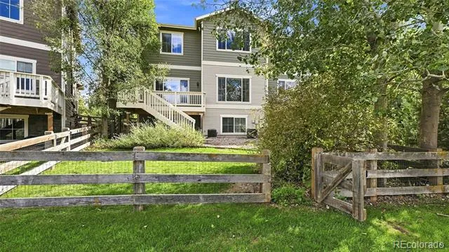 11873 E Maplewood Avenue Englewood, CO 80111