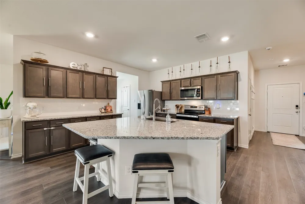 4301 Pyramid Drive Forney, TX 75126