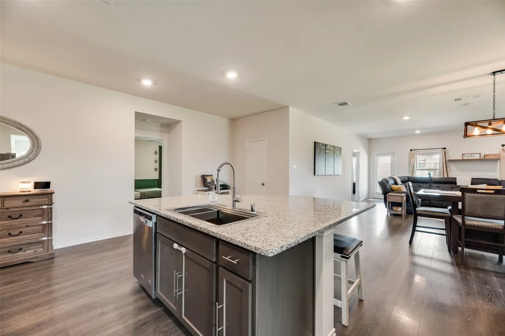 4301 Pyramid Drive Forney, TX 75126