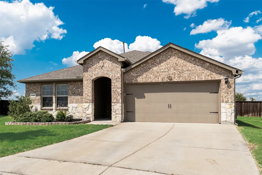 4301 Pyramid Drive Forney, TX 75126