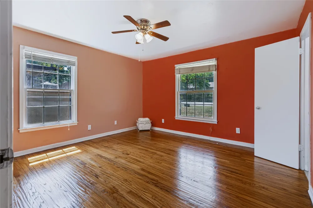 732 Hurstview Drive Hurst, TX 76053