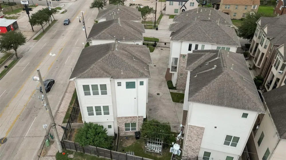 2004 Rosedale Street #C Houston, TX 77004