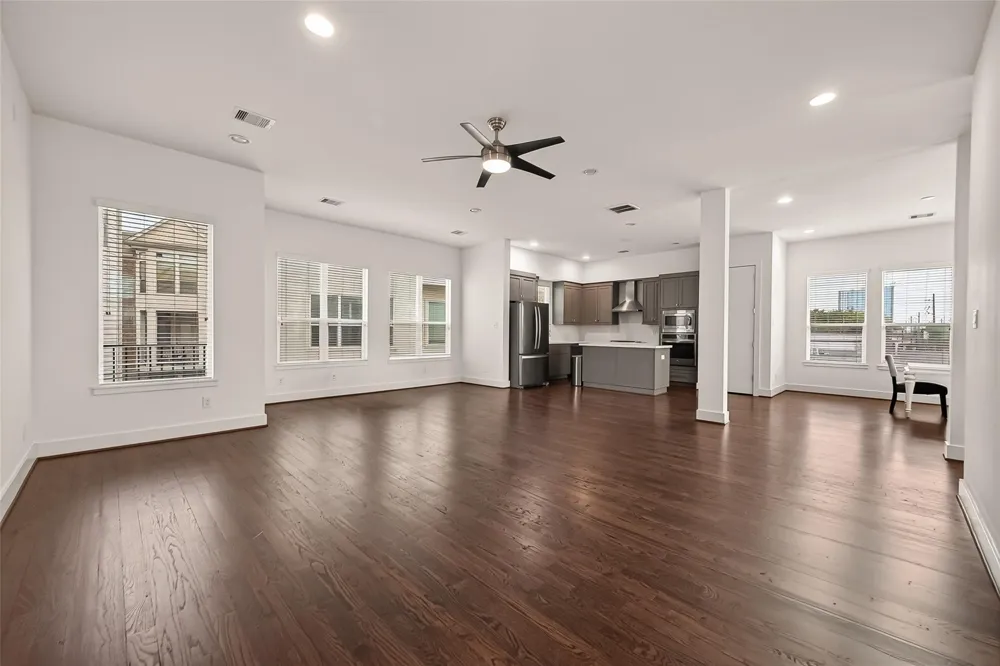 2004 Rosedale Street #C Houston, TX 77004