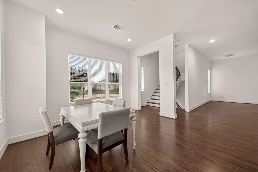 2004 Rosedale Street #C Houston, TX 77004