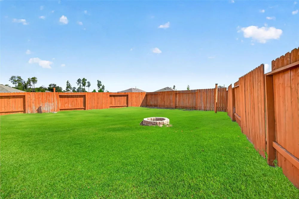15015 Ashton Meadows Dr New Caney, TX 77357
