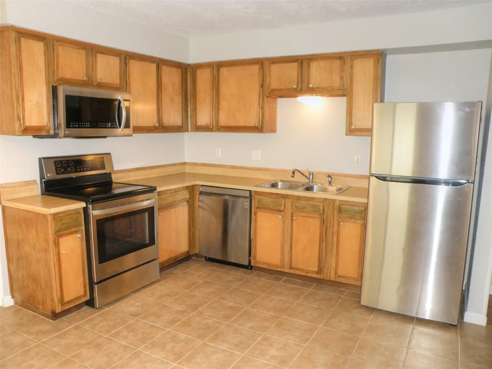 4046 Laura Leigh Drive Friendswood, TX 77546