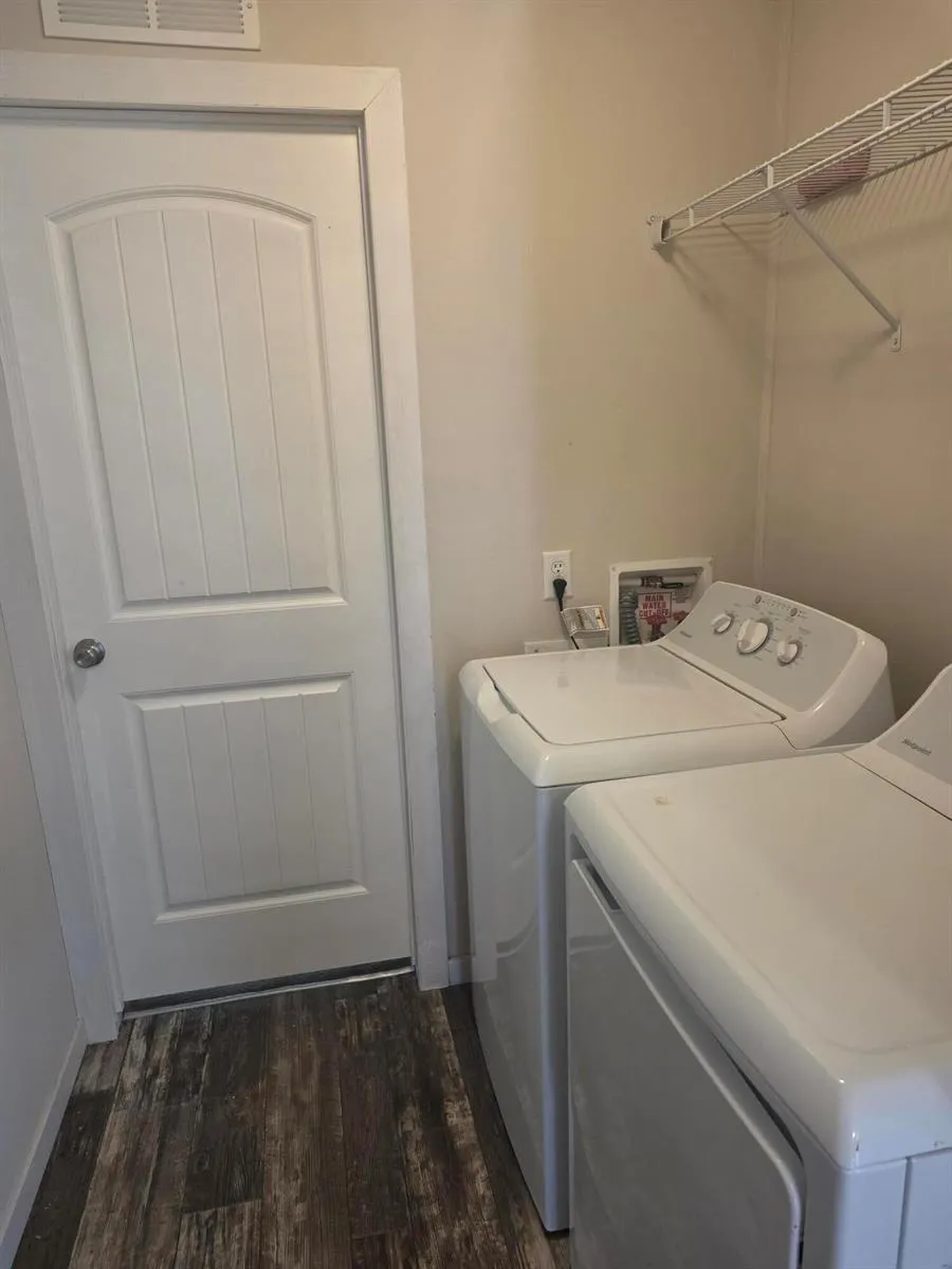 202 Flamingo Avenue Fort Pierce, FL 34982