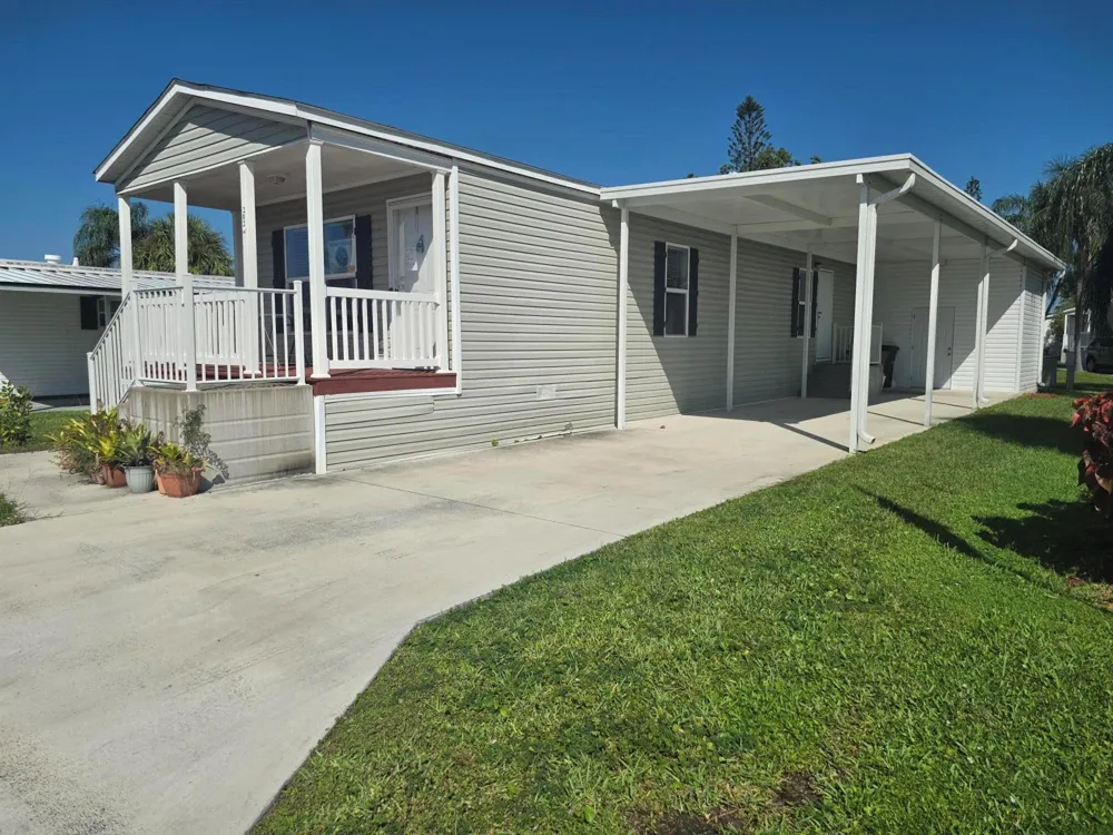 202 Flamingo Avenue Fort Pierce, FL 34982
