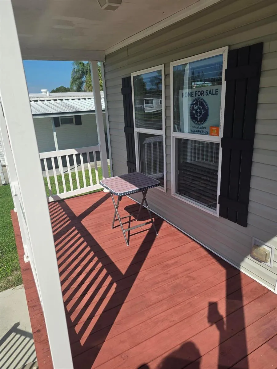 202 Flamingo Avenue Fort Pierce, FL 34982