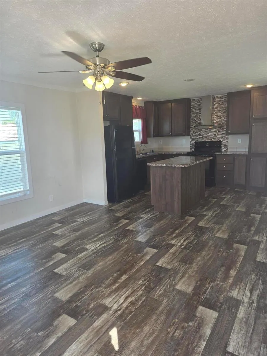 202 Flamingo Avenue Fort Pierce, FL 34982