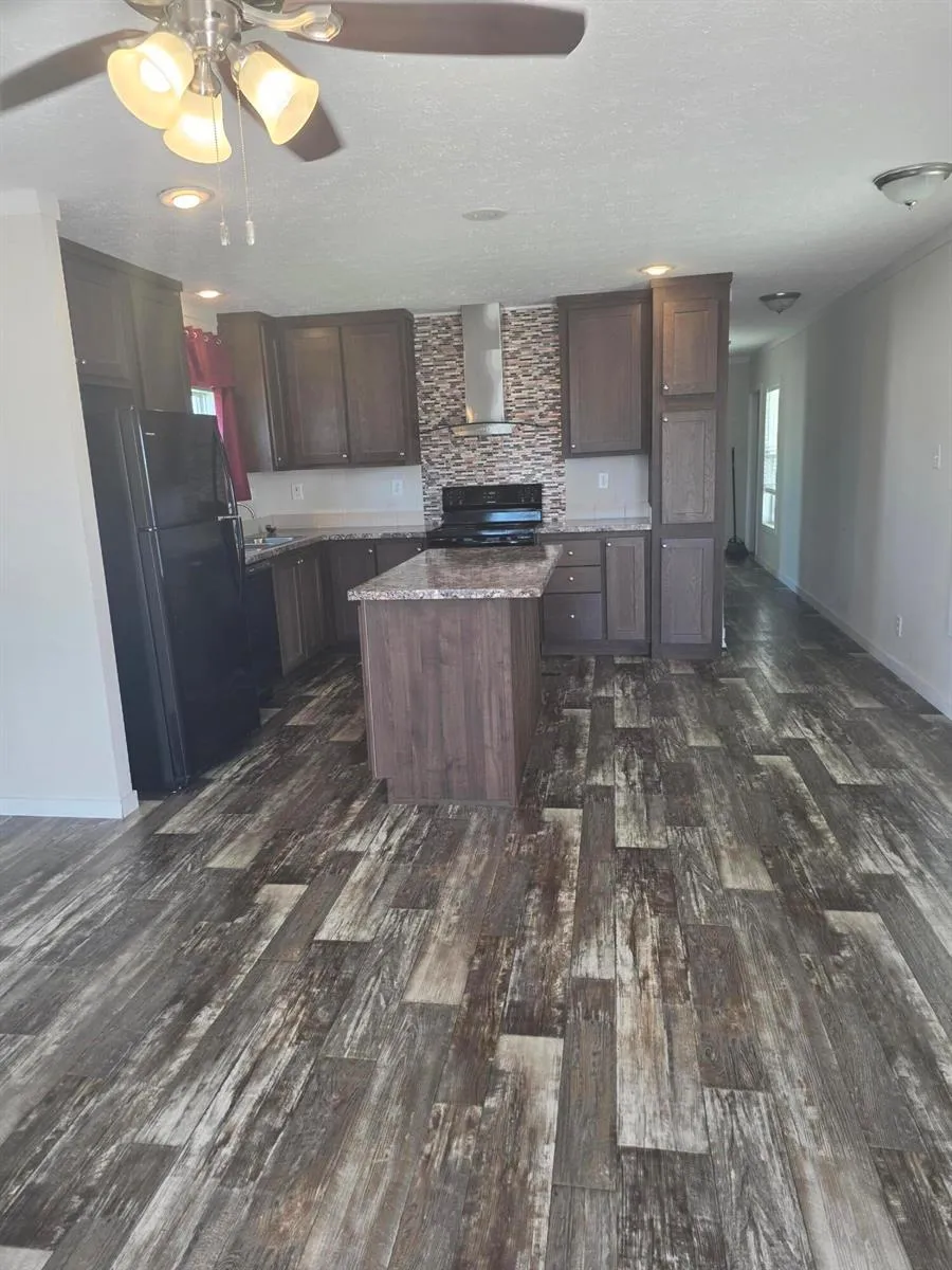 202 Flamingo Avenue Fort Pierce, FL 34982