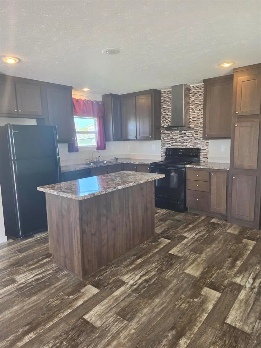 202 Flamingo Avenue Fort Pierce, FL 34982