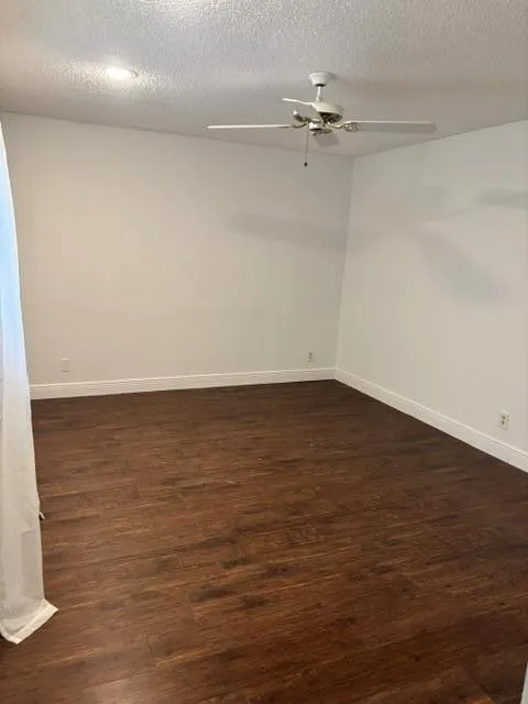 143 S LAKE SUSAN DRIVE S #143 West Palm Beach, FL 33411