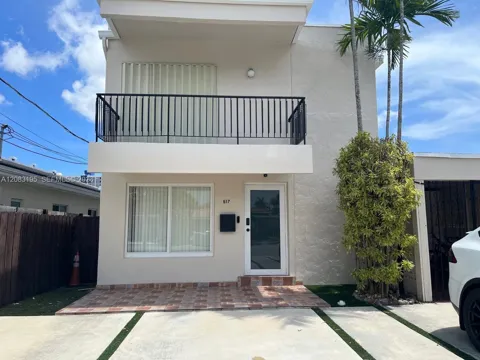 617 NW 58th Ave