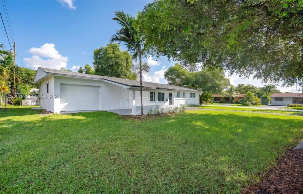 10441 SW 46th Ter Miami, FL 33165