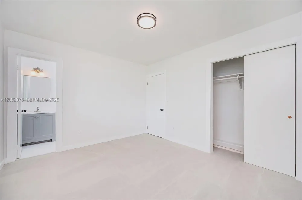 10441 SW 46th Ter Miami, FL 33165