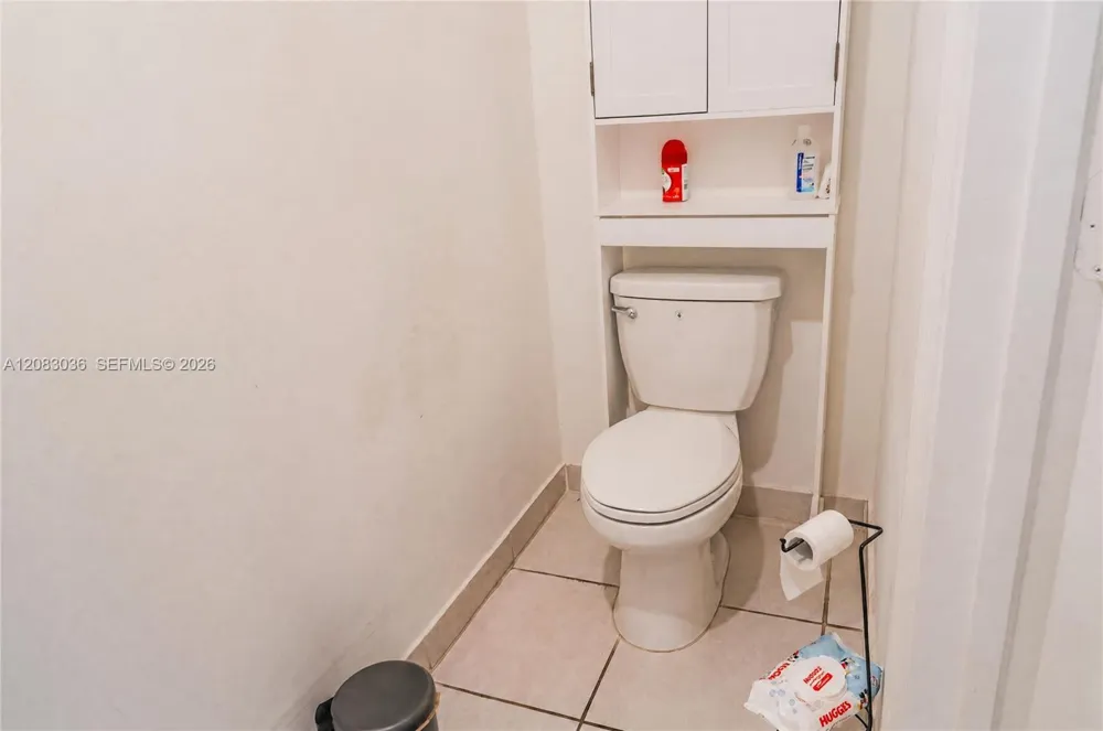2641 SE 12th St Homestead, FL 33035