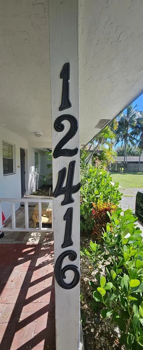 12416 Peconic Court Wellington, FL 33414