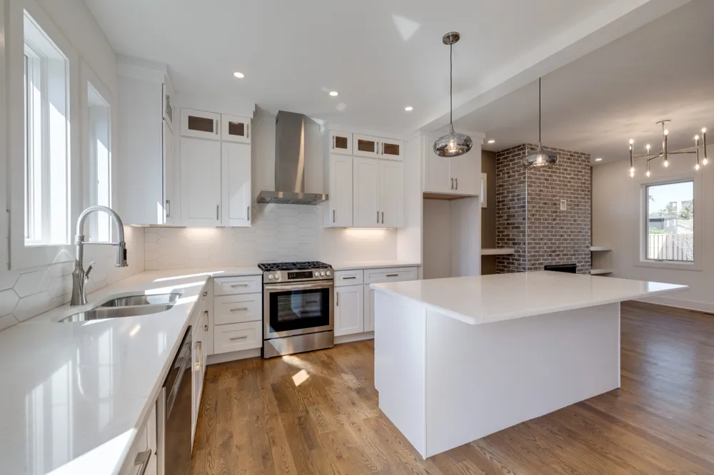 1711 5th Avenue #3 Nashville, TN 37208