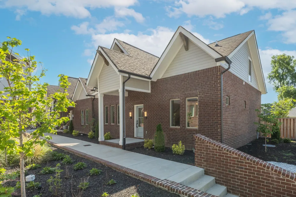 1711 5th Avenue #3 Nashville, TN 37208