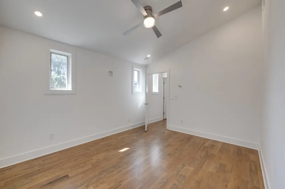 1711 5th Avenue #3 Nashville, TN 37208