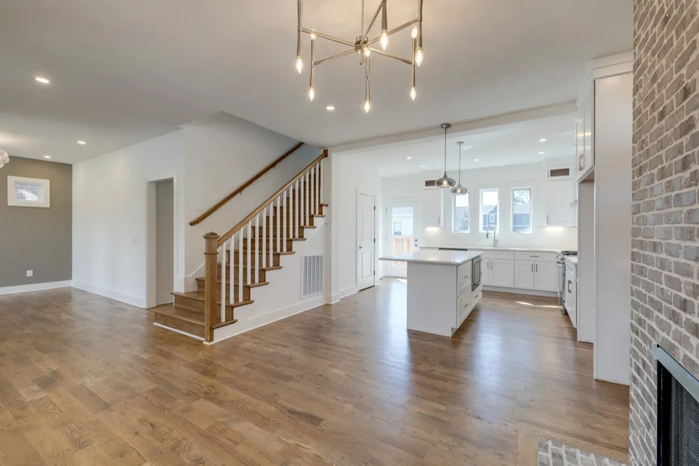 1711 5th Avenue #3 Nashville, TN 37208