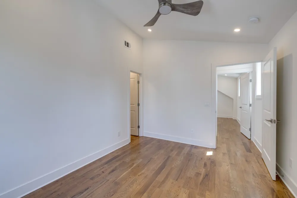 1711 5th Avenue #3 Nashville, TN 37208