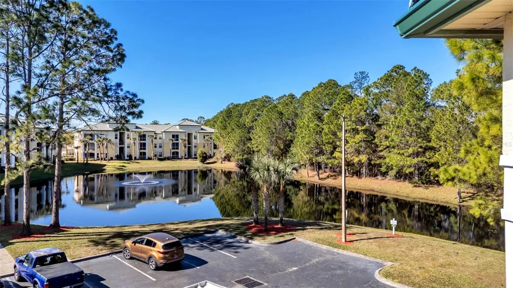 8901 LEGACY COURT #201 Kissimmee, FL 34747