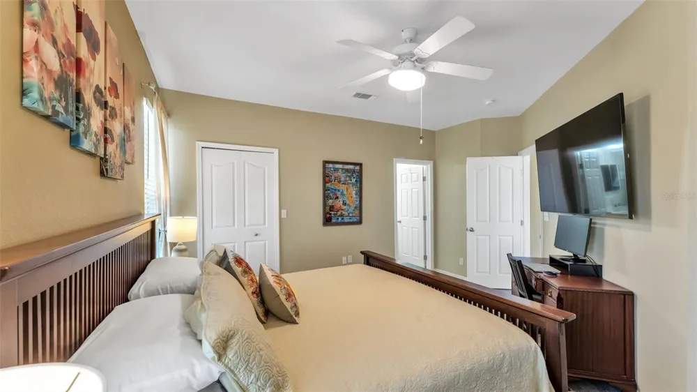 8901 LEGACY COURT #201 Kissimmee, FL 34747