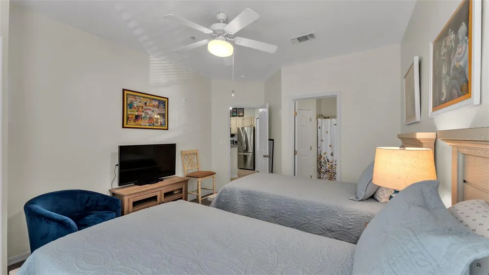 8901 LEGACY COURT #201 Kissimmee, FL 34747