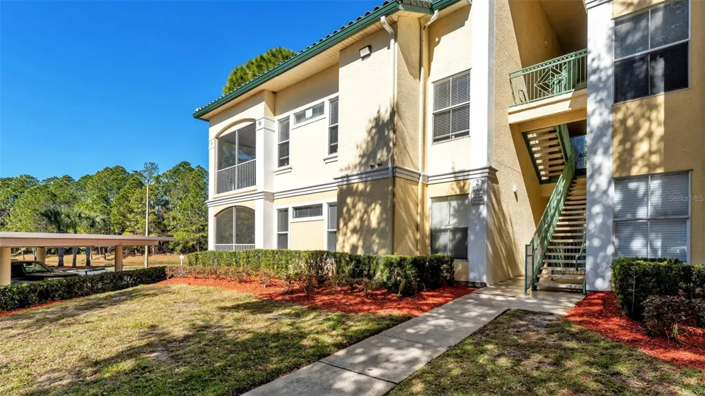 8901 LEGACY COURT #201 Kissimmee, FL 34747