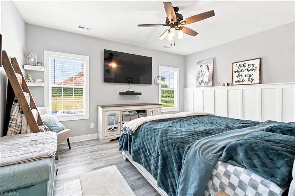 6135 Nc Highway 62 Burlington, NC 27215