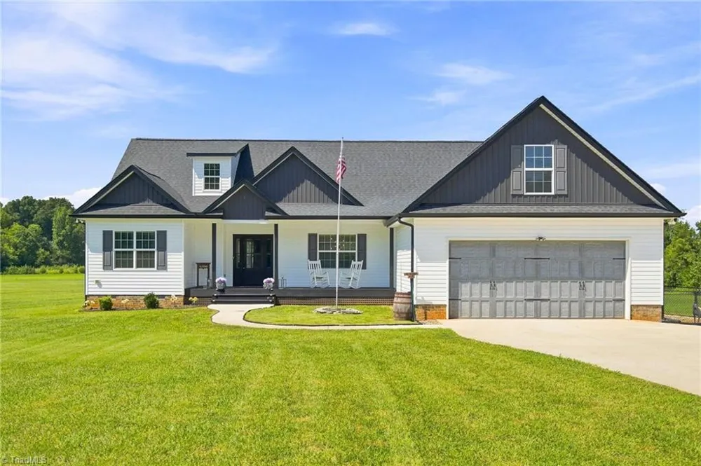 6135 Nc Highway 62 Burlington, NC 27215