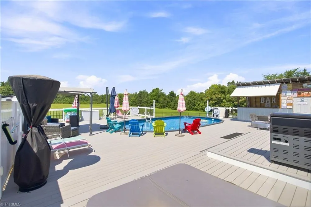 6135 Nc Highway 62 Burlington, NC 27215