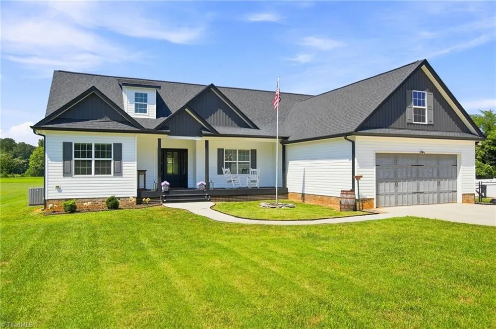 6135 Nc Highway 62 Burlington, NC 27215