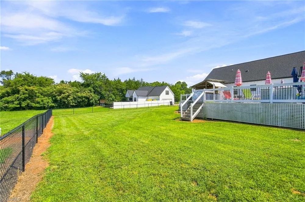 6135 Nc Highway 62 Burlington, NC 27215