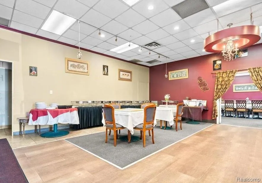 1060 Trowbridge Road East Lansing City, MI 48823