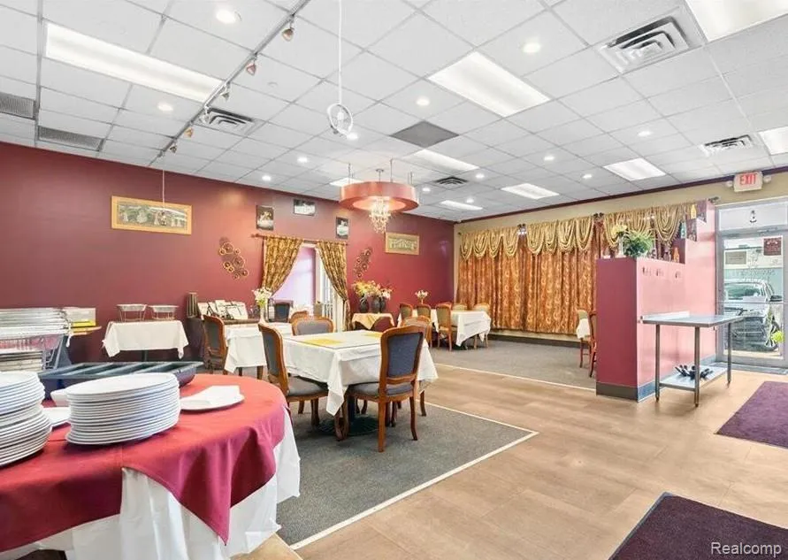 1060 Trowbridge Road East Lansing City, MI 48823