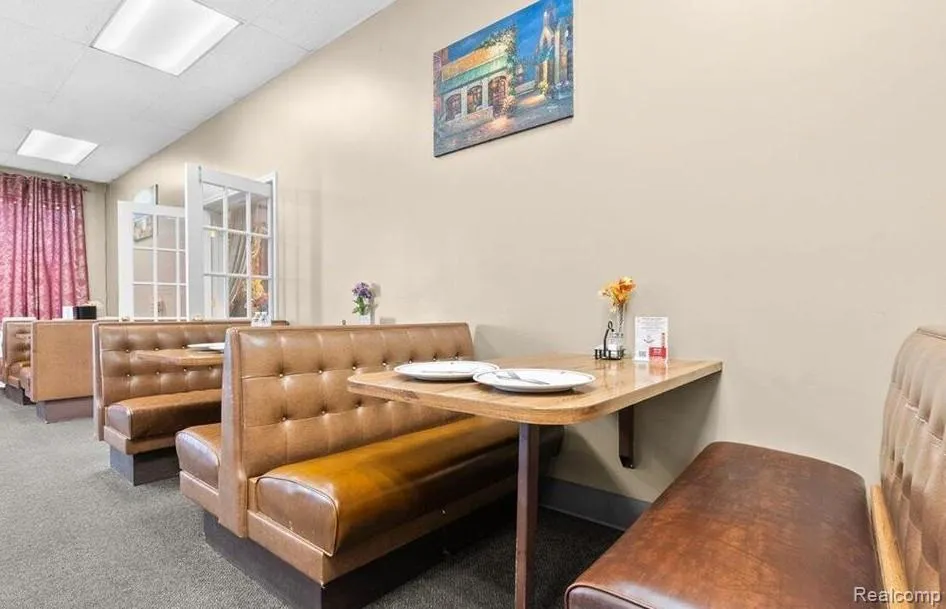 1060 Trowbridge Road East Lansing City, MI 48823