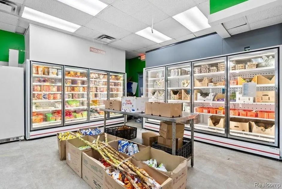 1060 Trowbridge Road East Lansing City, MI 48823