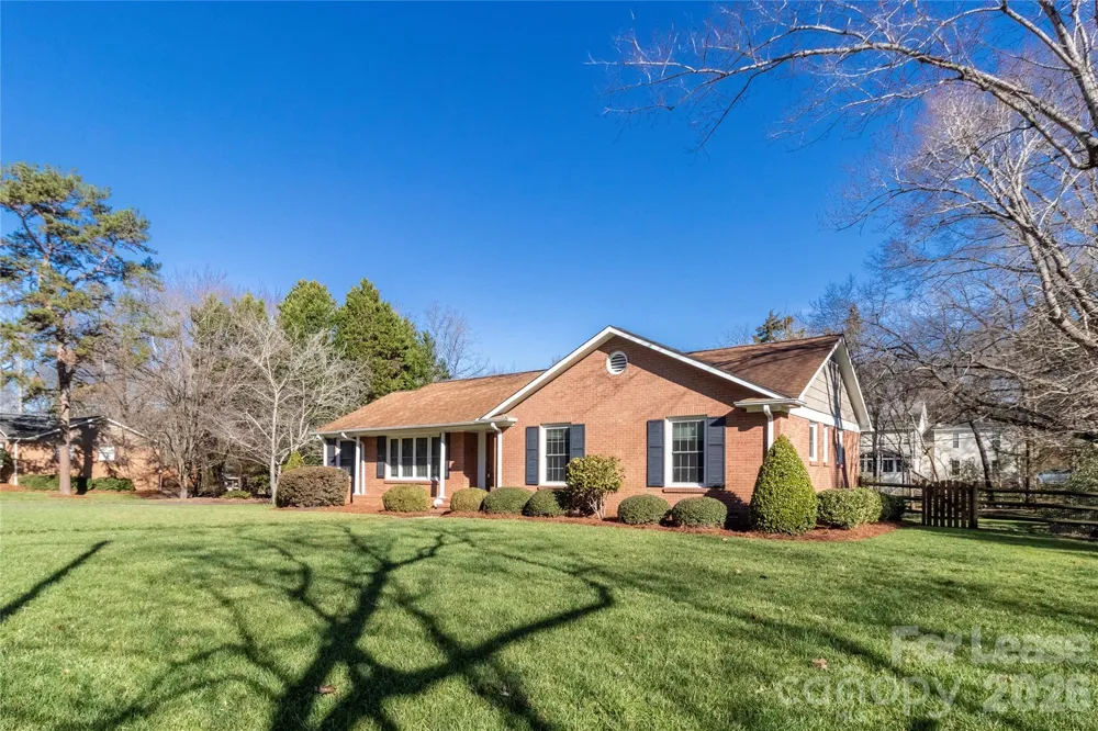 6618 Castlegate Drive Charlotte, NC 28226