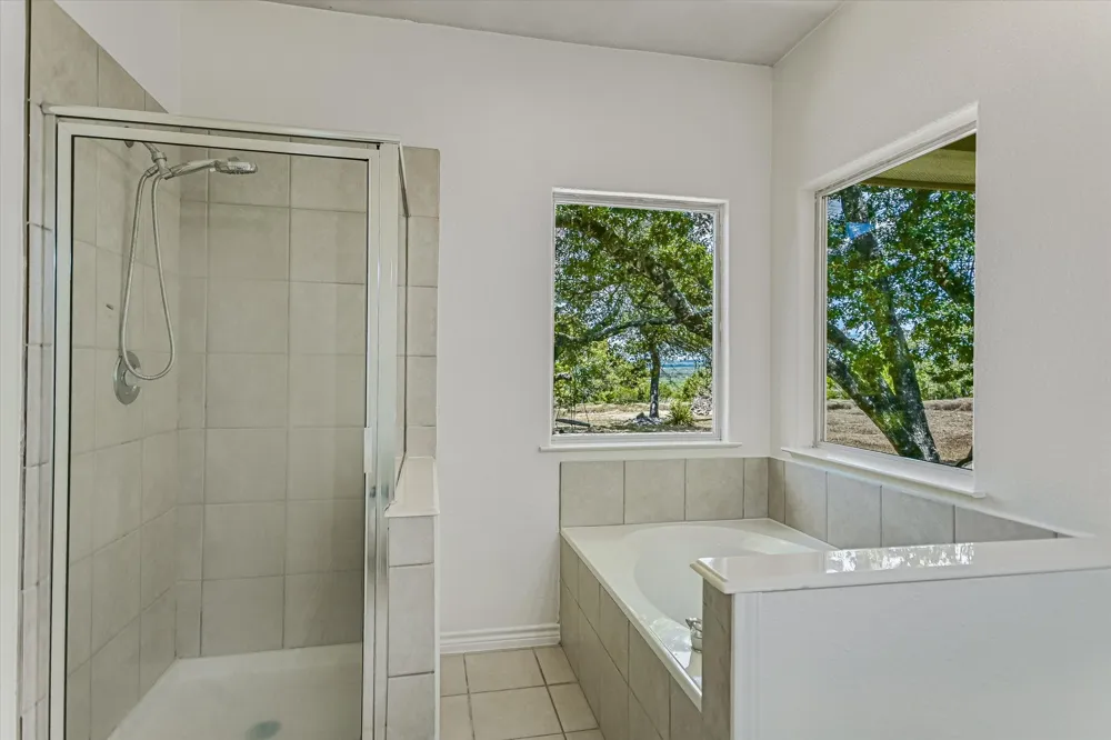 17 Falling Leaf Lane Wimberley, TX 78676