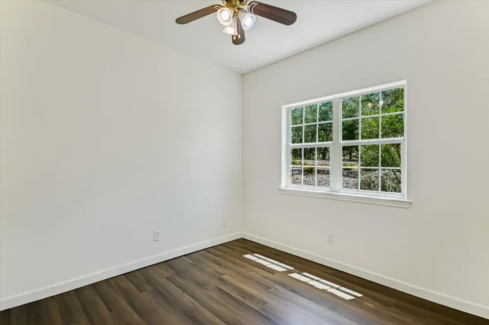 17 Falling Leaf Lane Wimberley, TX 78676