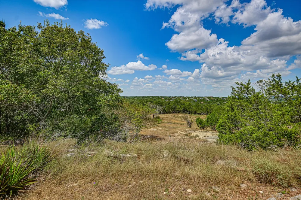 17 Falling Leaf Lane Wimberley, TX 78676