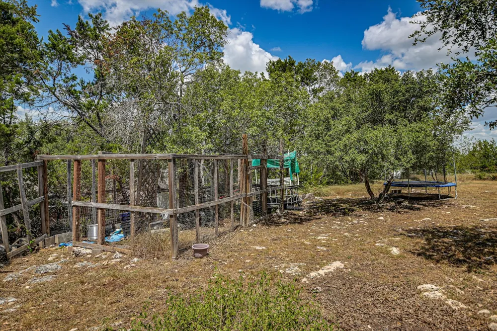 17 Falling Leaf Lane Wimberley, TX 78676