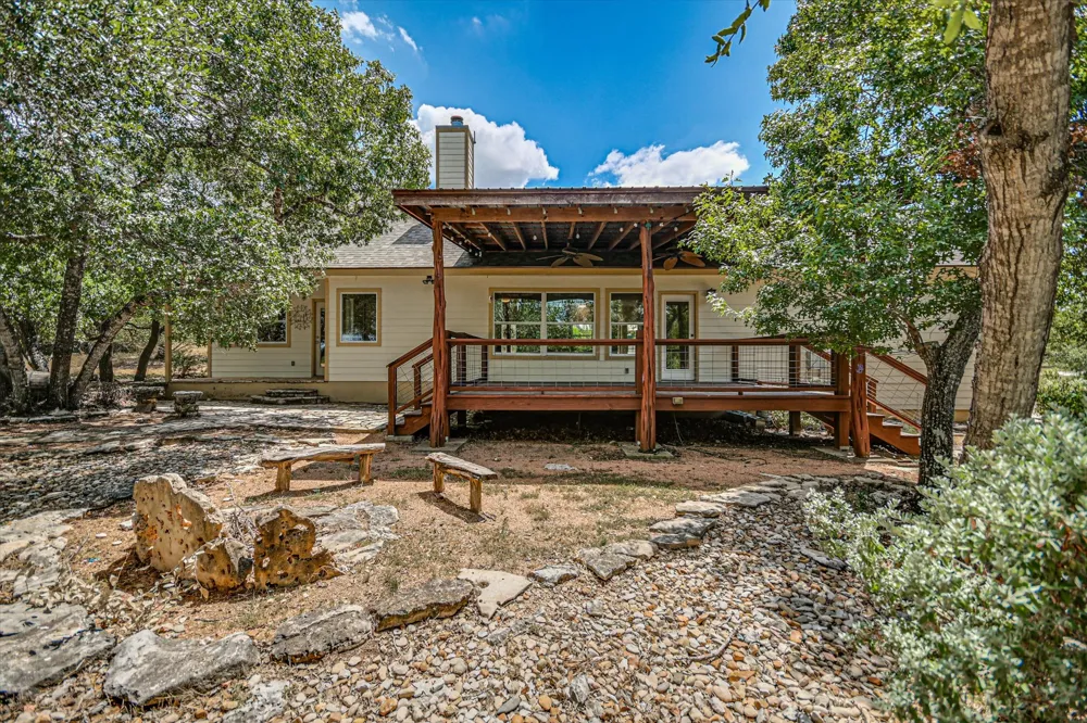 17 Falling Leaf Lane Wimberley, TX 78676