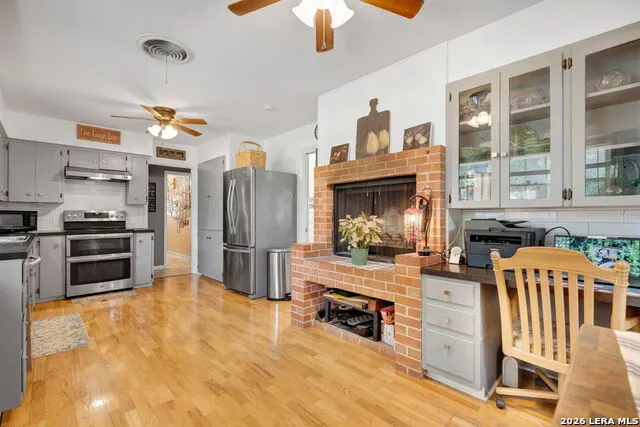 131 ELM WAY Kerrville, TX 78028