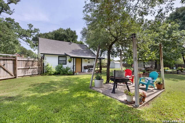 131 ELM WAY Kerrville, TX 78028