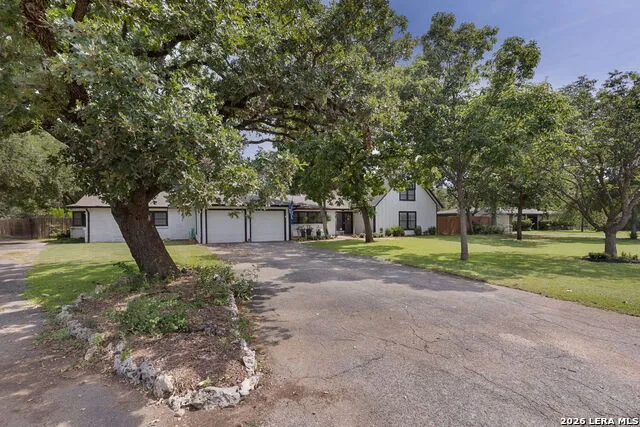 131 ELM WAY Kerrville, TX 78028